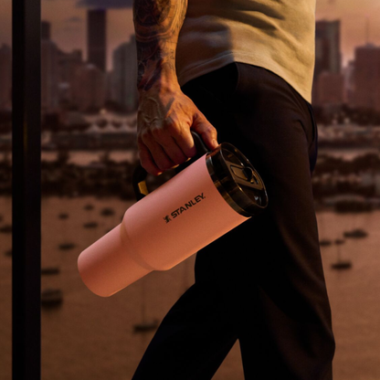 Termo Stanley 40oz Edición Messi GOAT, Vaso Térmico Quencher Pro 40oz con Tapa Antiderrames